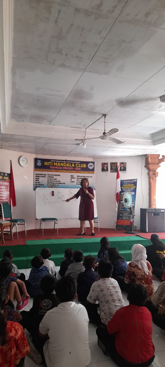 Pembinaan metal dan karakter .bersama Ibu Yohana Agustina Pandhi S.H