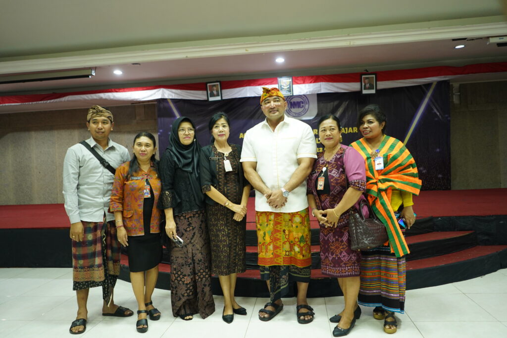 Foto Pelepasan Siswa NMC Tahun 2023