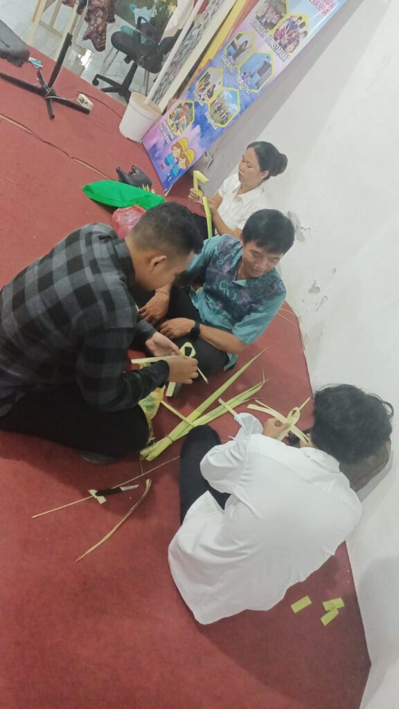 Pelaksanaan Ujian Pendidikkan Kesetaraan Paket C Setara SMA dihari pertama