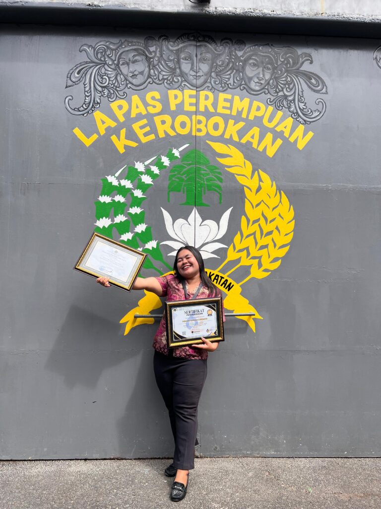 Pengharagaan untuk PKBM NMC dalam rangka Hari Bakti Pemasyarakatan